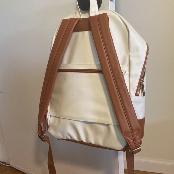 Diaper bag - Picture 5 of 9